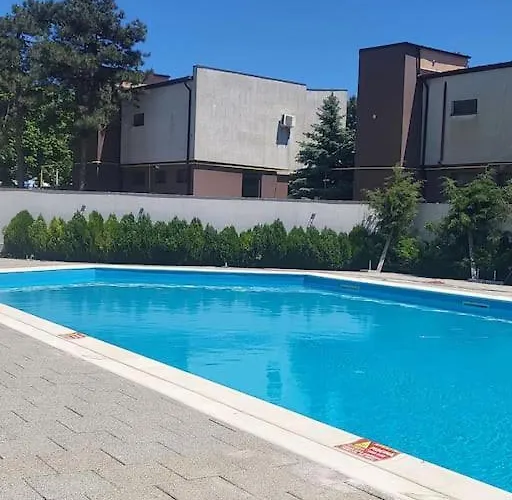 Aquamarine Apartment *