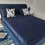 Aquamarine Apartment